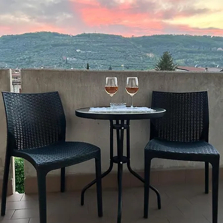 Apartment Dimora Valpantena *